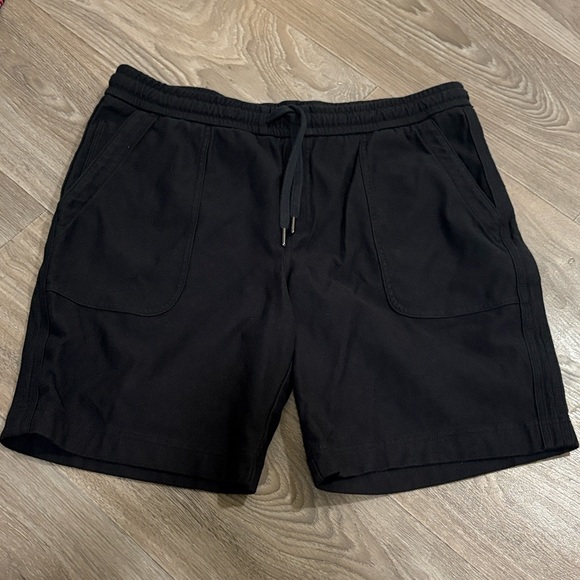 Athleta Farallon Bermuda Short Large - Picture 2 of 5